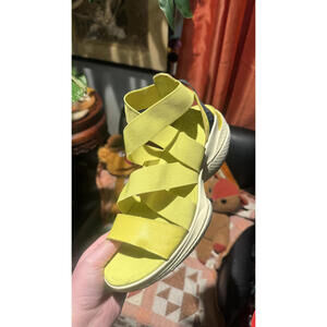 Sorel Blitz Explorer Multistrap Leather Elastic Sandal Women's Size 7